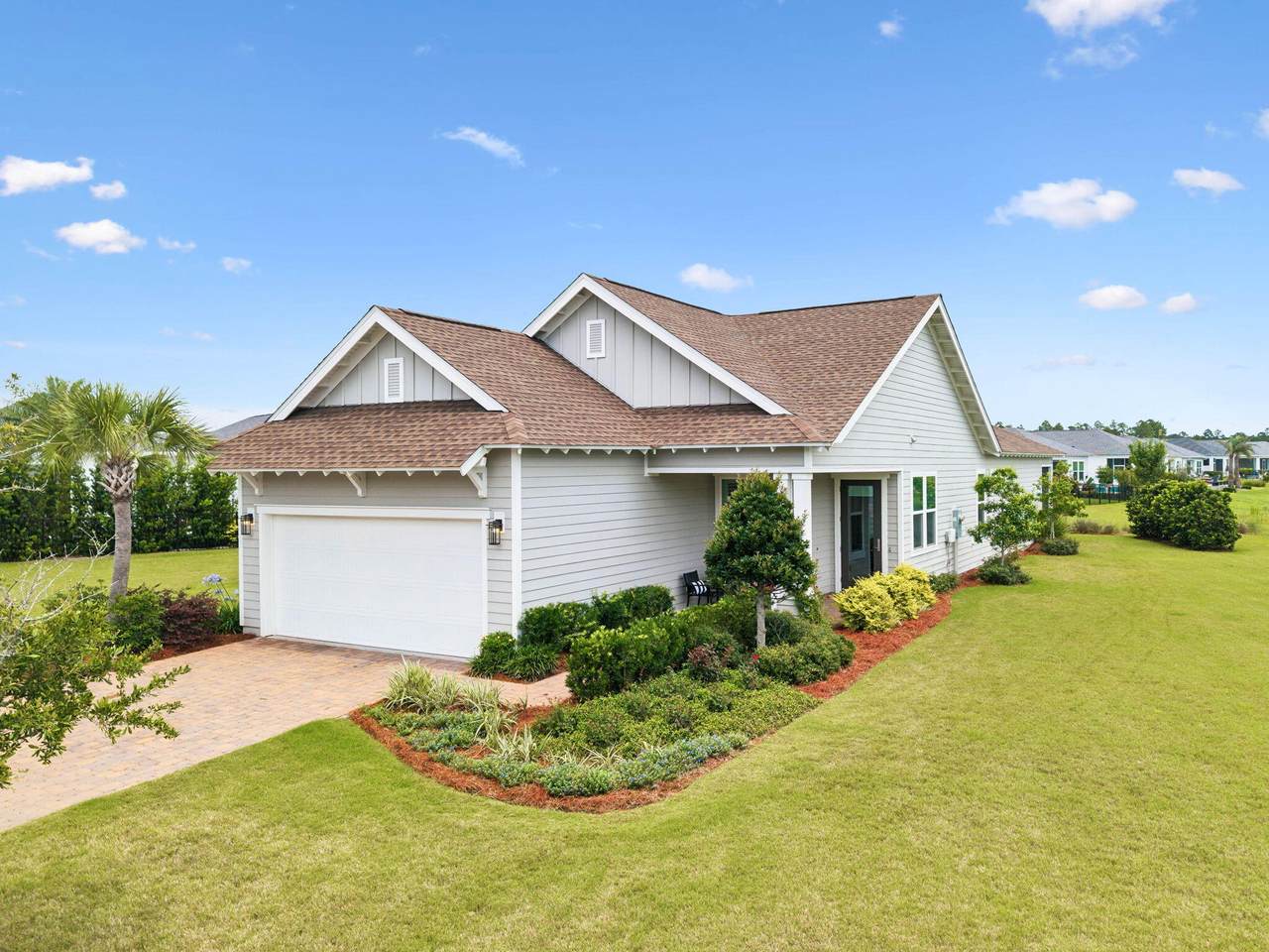 105 Lafayette Road - Photo 1