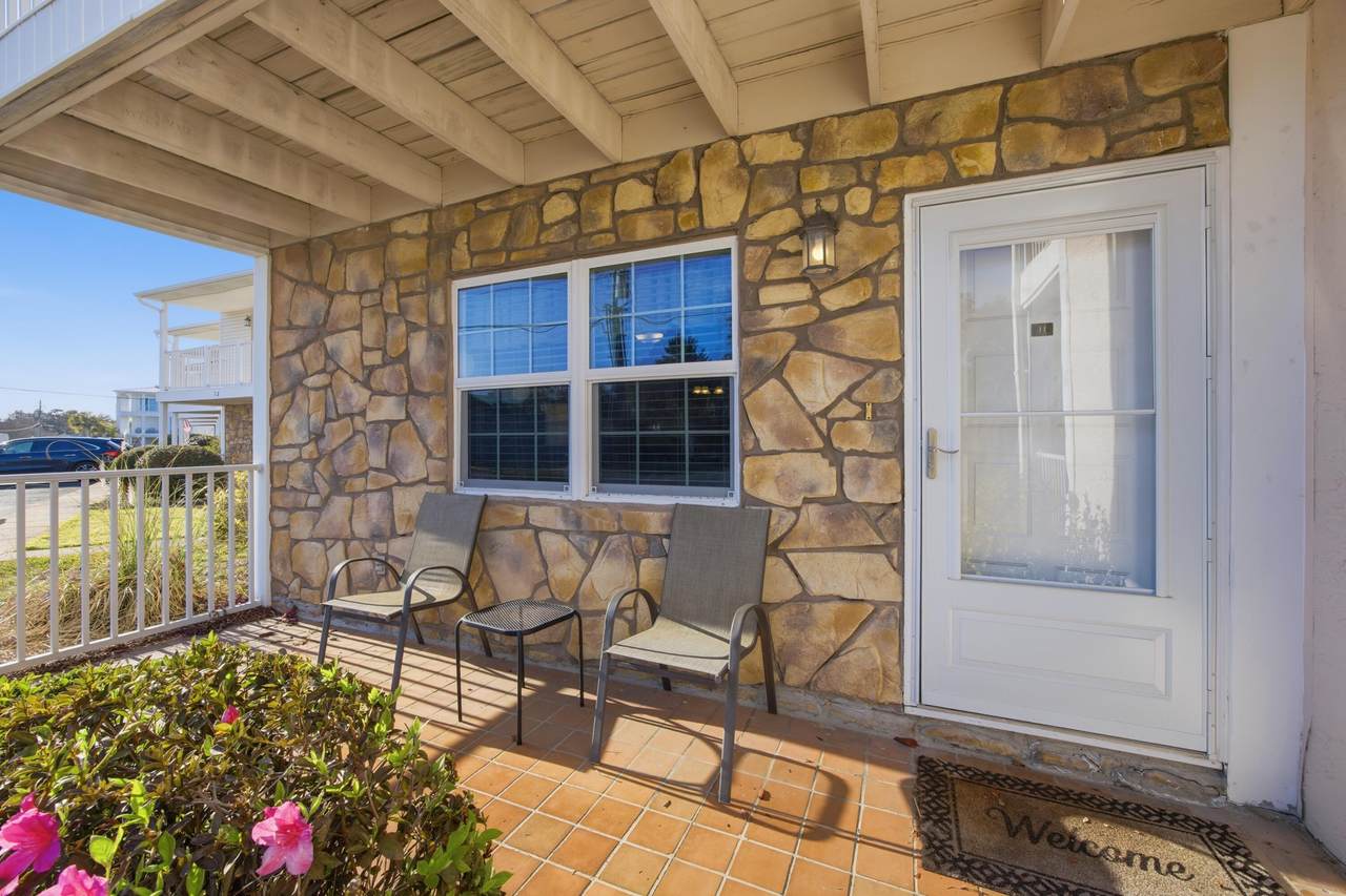 241 Ellis Road - Photo 1