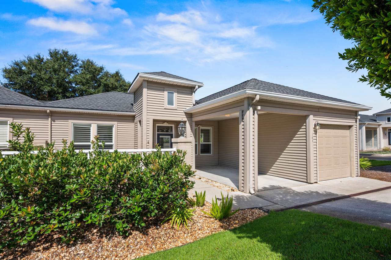 163 Courtyard Circle - Photo 1