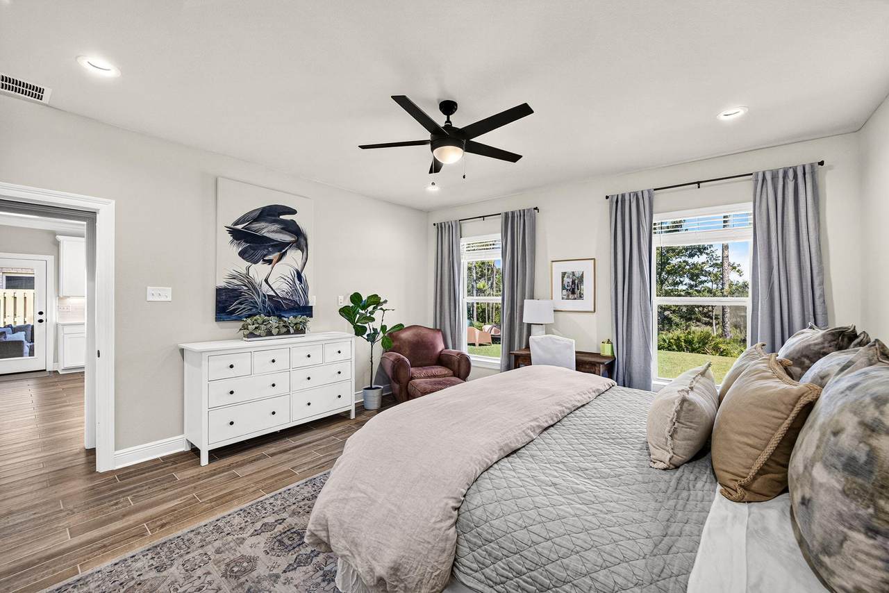381 Constellation Avenue - Photo 1