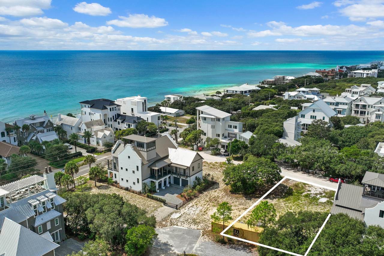 40 Gardenia Street - Photo 1