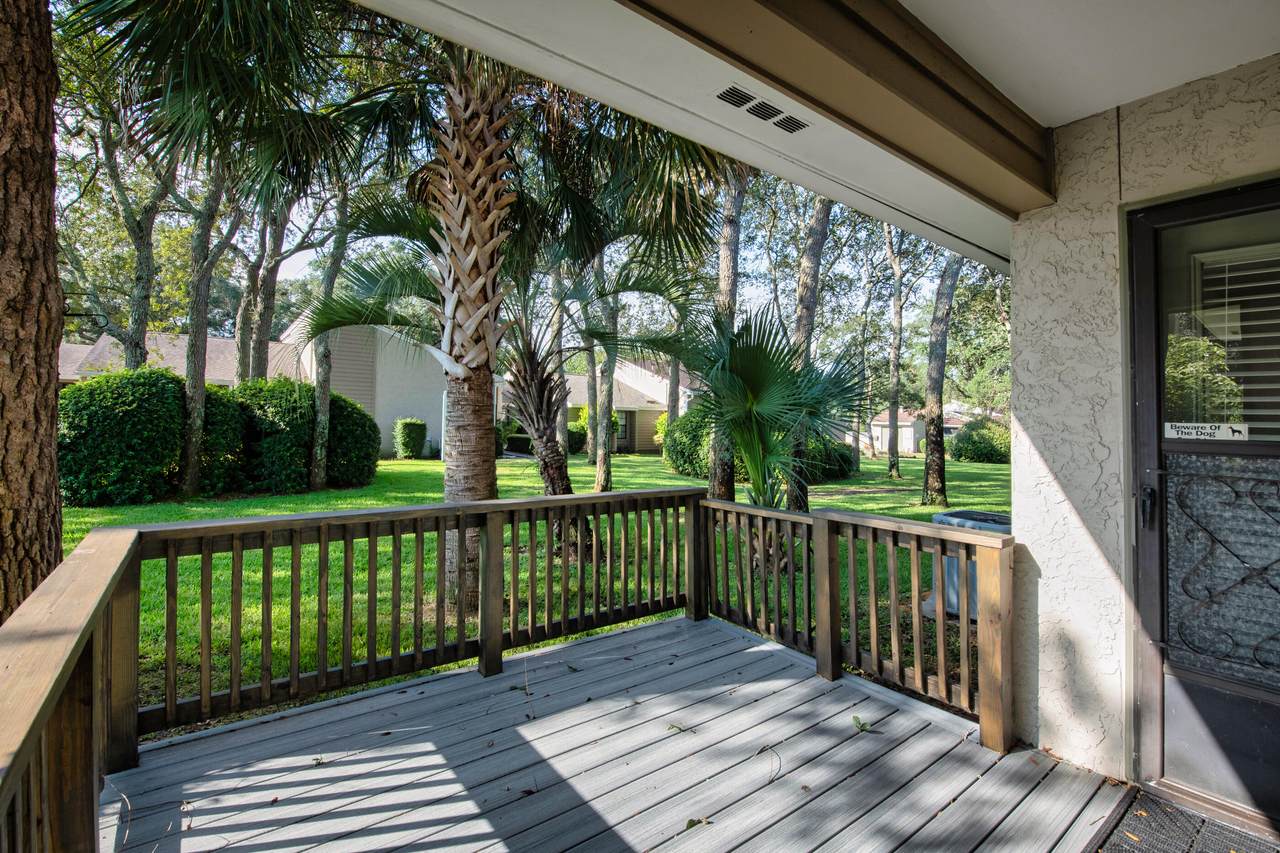 1090 5th Avenue - Photo 1