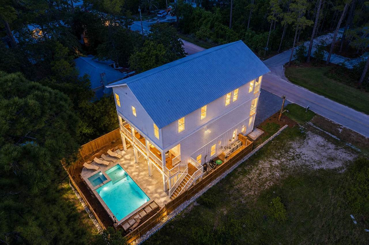 279 Seahorse Circle - Photo 1