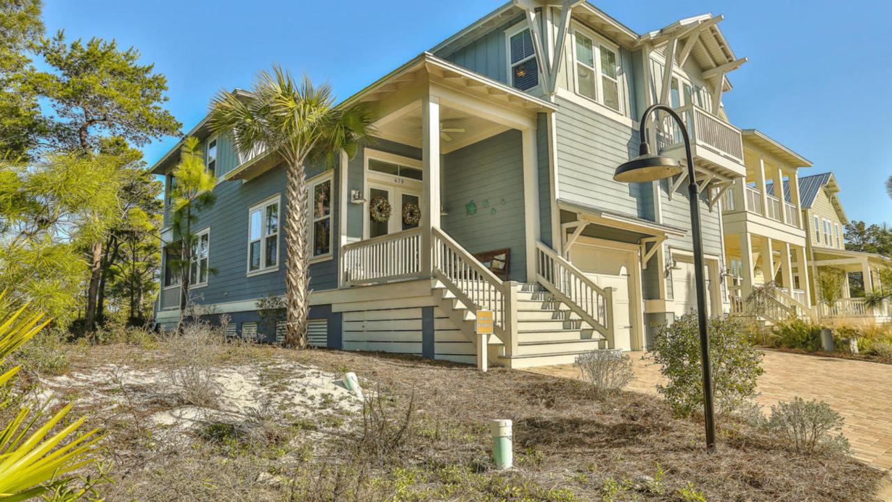 478 Gulfview Circle - Photo 1
