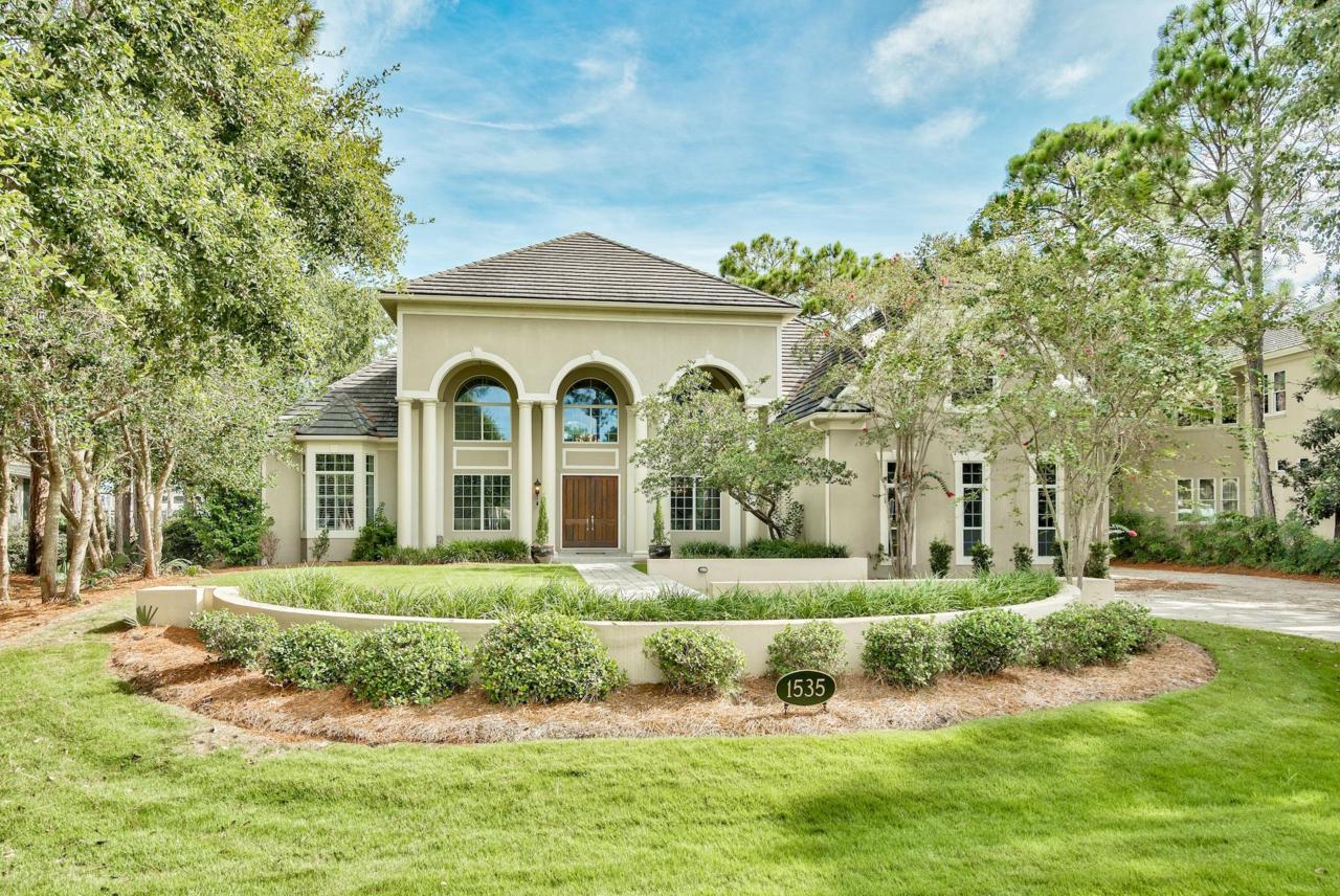 1535 Island Green Lane - Photo 1