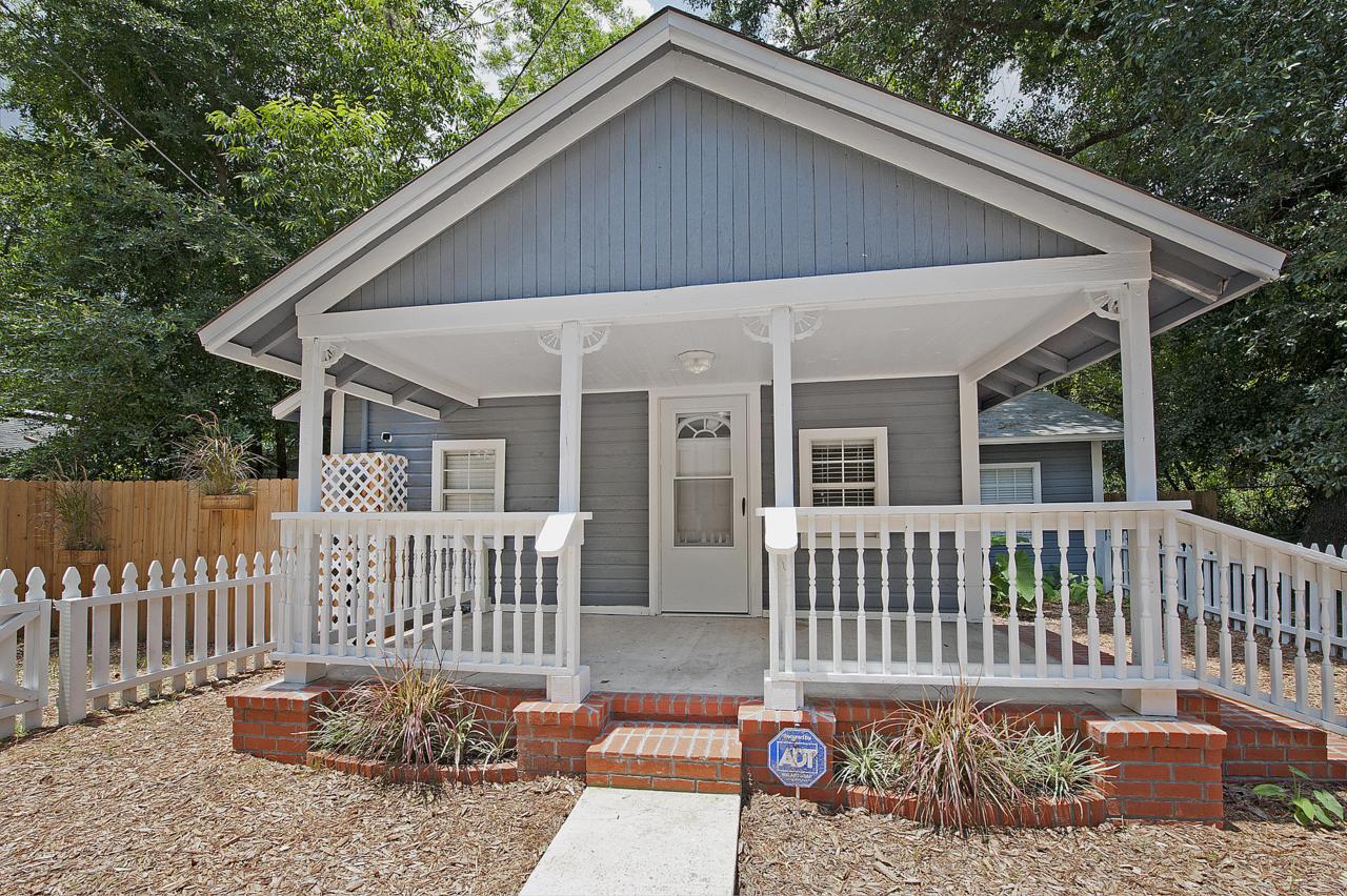 142 Cross Drive - Photo 1