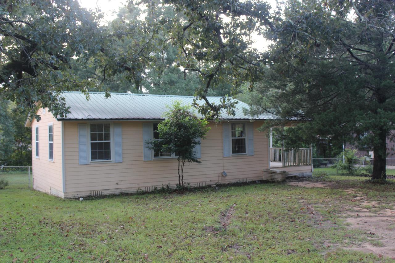 611 Georgia Street - Photo 1