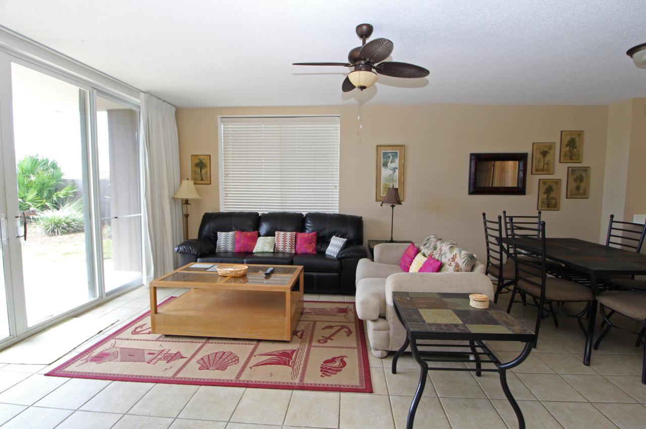 520 Santa Rosa Boulevard - Photo 1