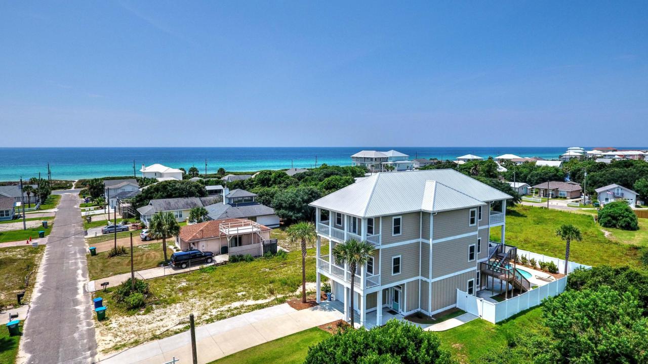 209 3Rd Street - Photo 1