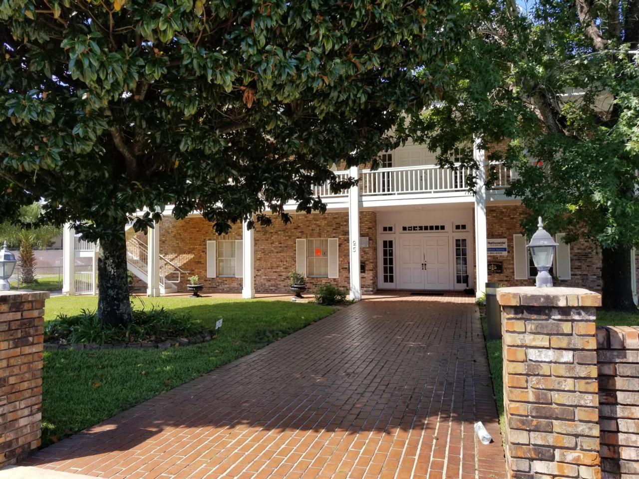 25 Walter Martin Road - Photo 1