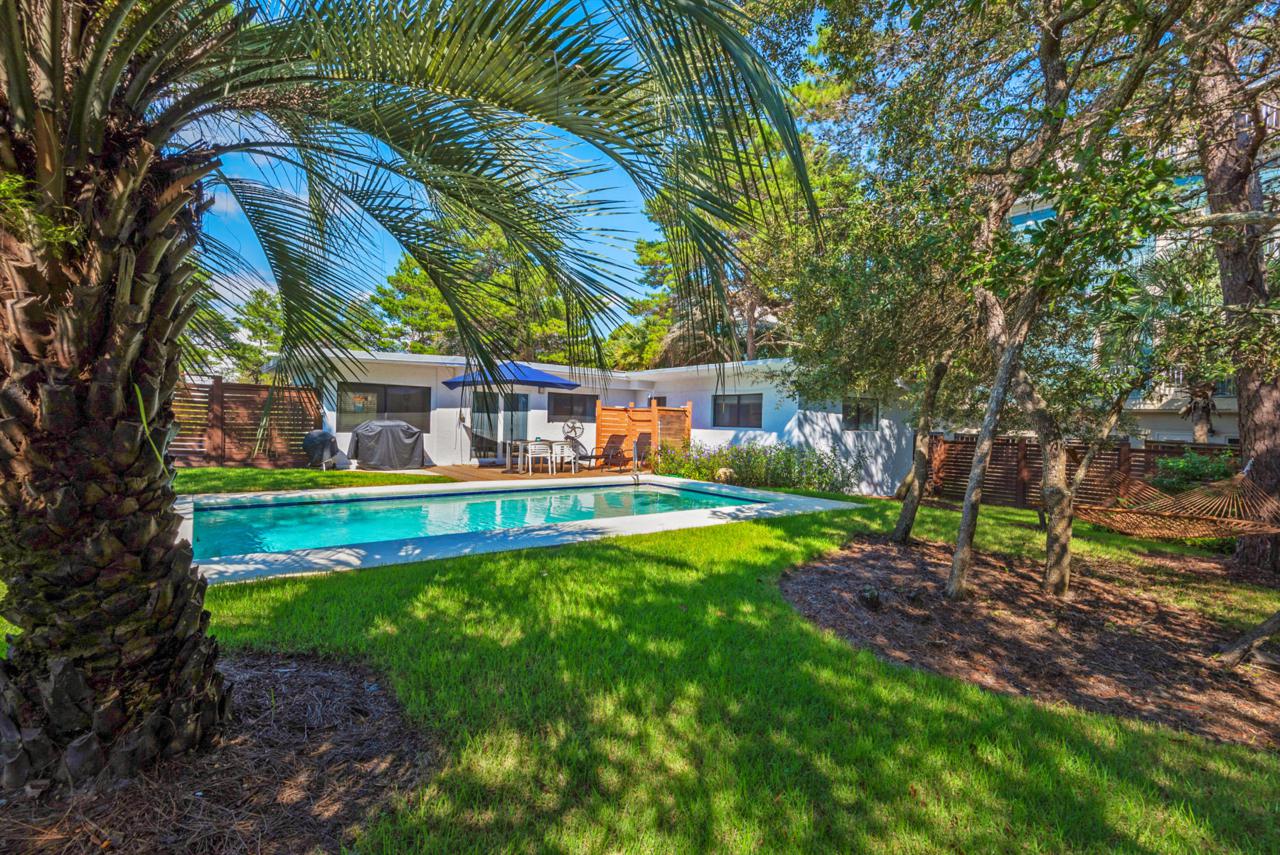 120 Leisure Lane - Photo 1