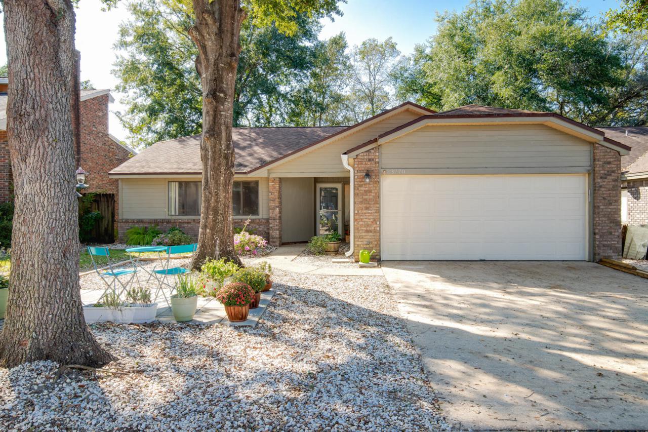 3770 Peachtree Way - Photo 1
