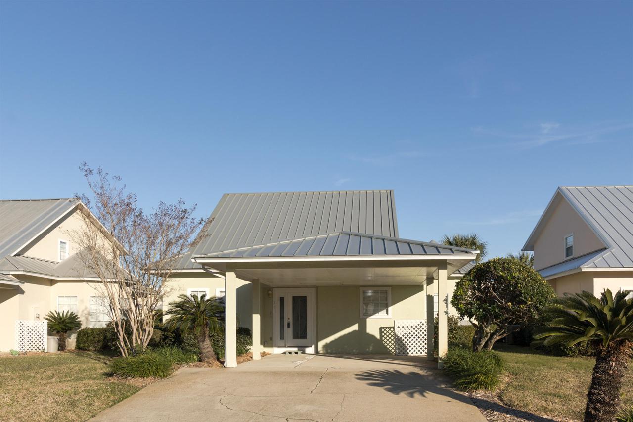 114 Mainsail Drive - Photo 1