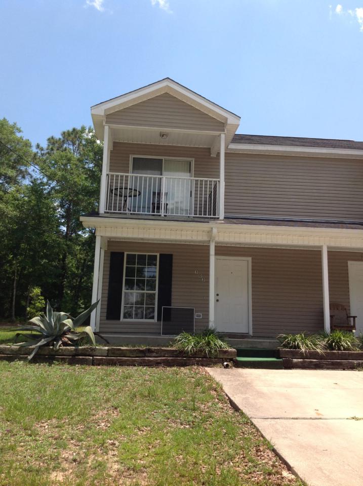 303 Purl Adams Avenue - Photo 1