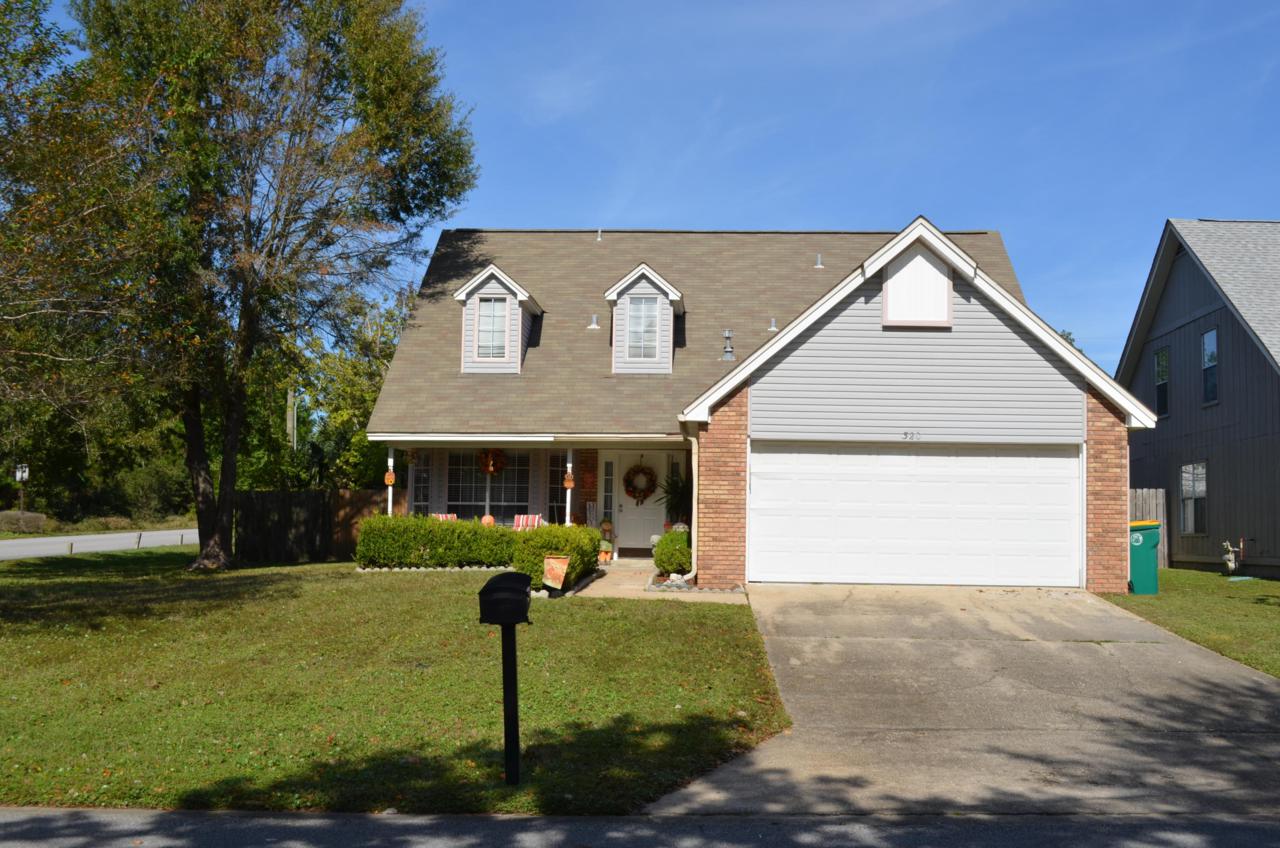 320 Brookwood Boulevard - Photo 1