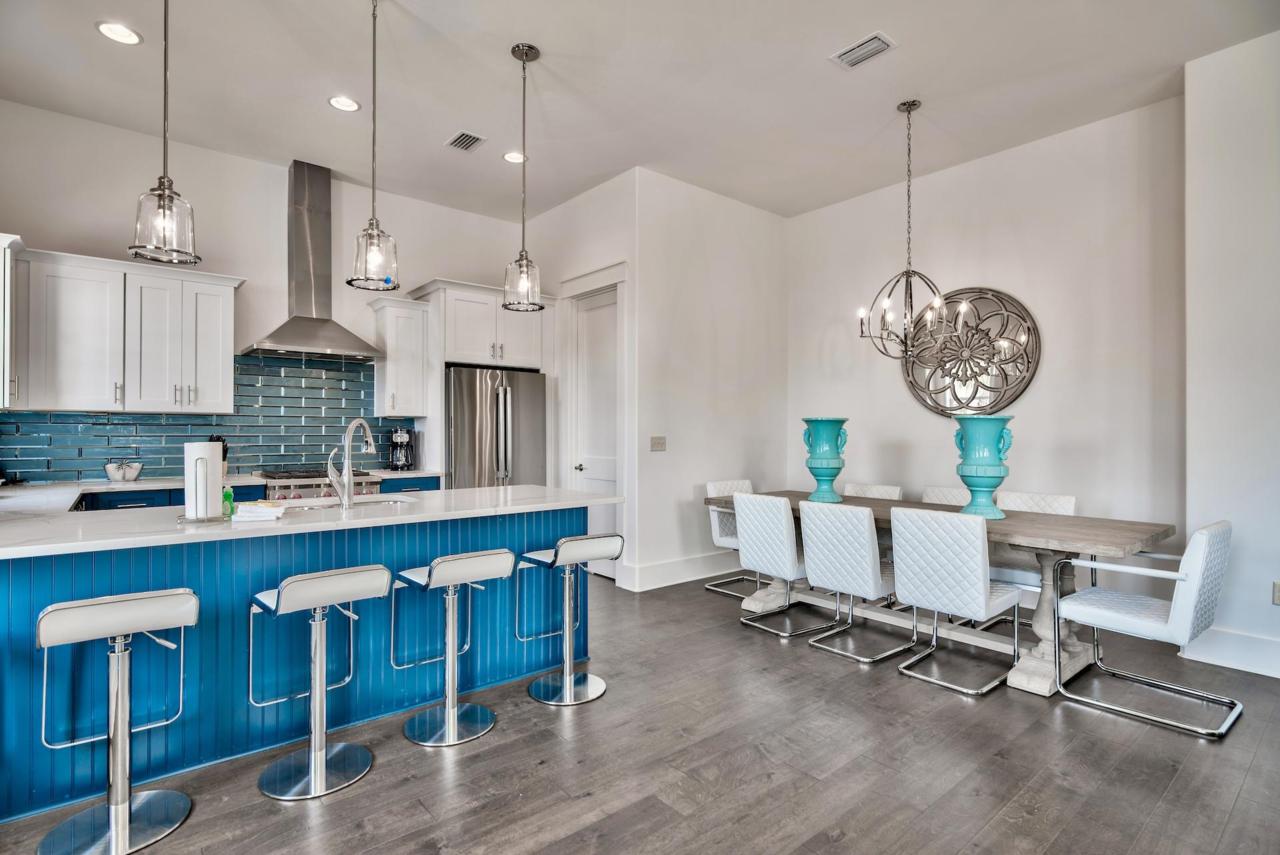 160 Woodward Drive - Photo 1