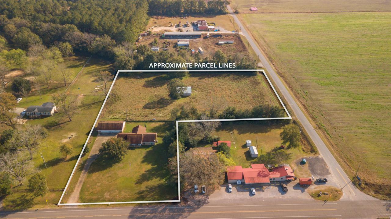 6423 Highway 189 - Photo 1