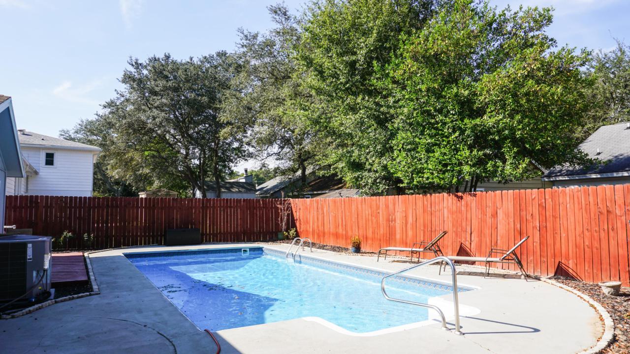 1038 37th Street - Photo 1