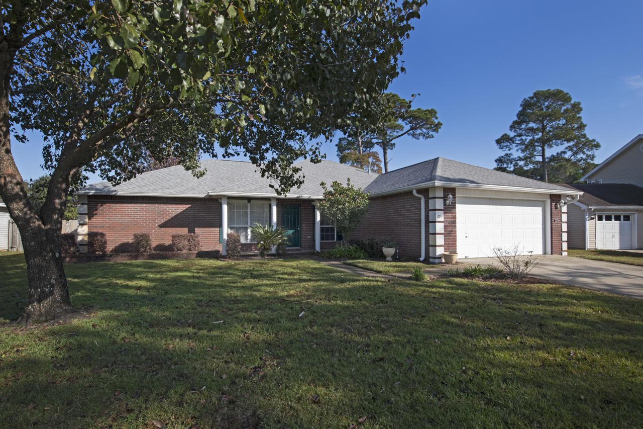 209 Linda Cove - Photo 1