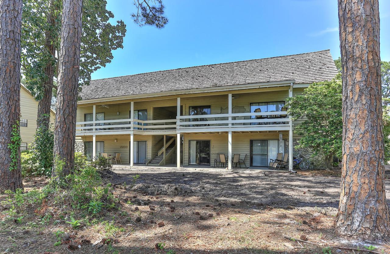 452 Driftwood Bay - Photo 1