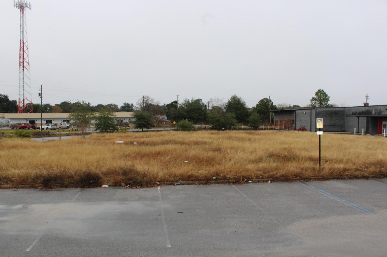 710 Eglin Parkway - Photo 1