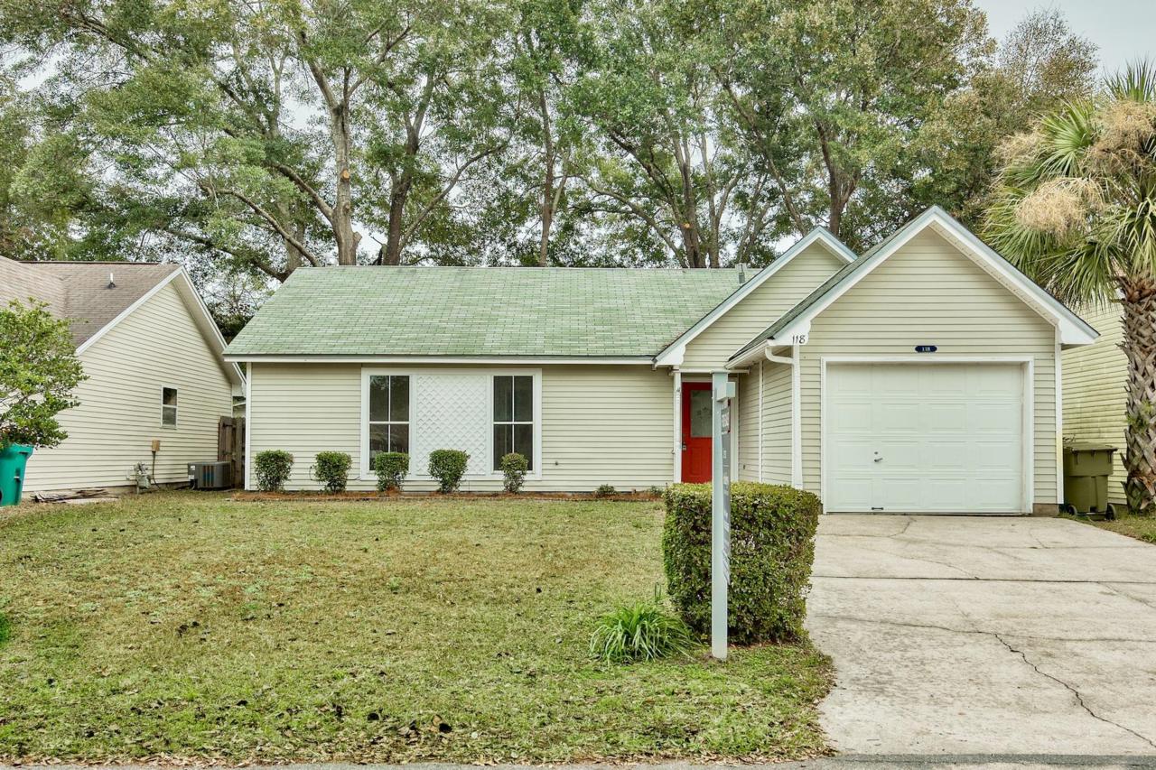 118 Summit Court - Photo 1