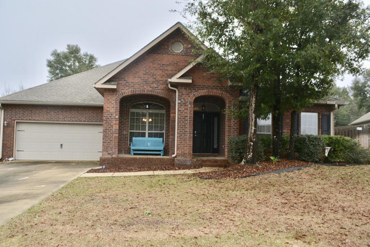 628 Red Fern Road - Photo 1