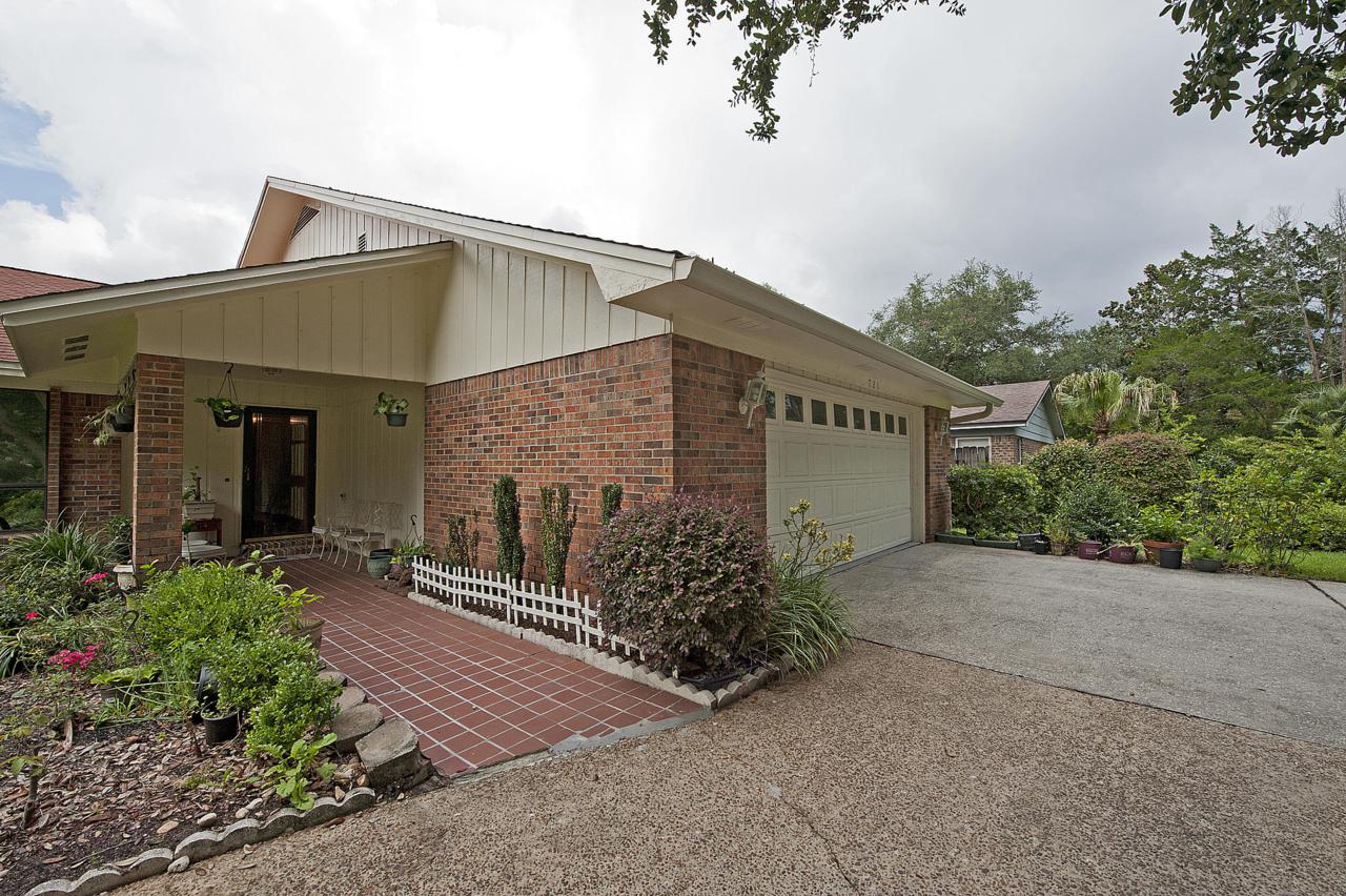 721 Rodney Avenue - Photo 1