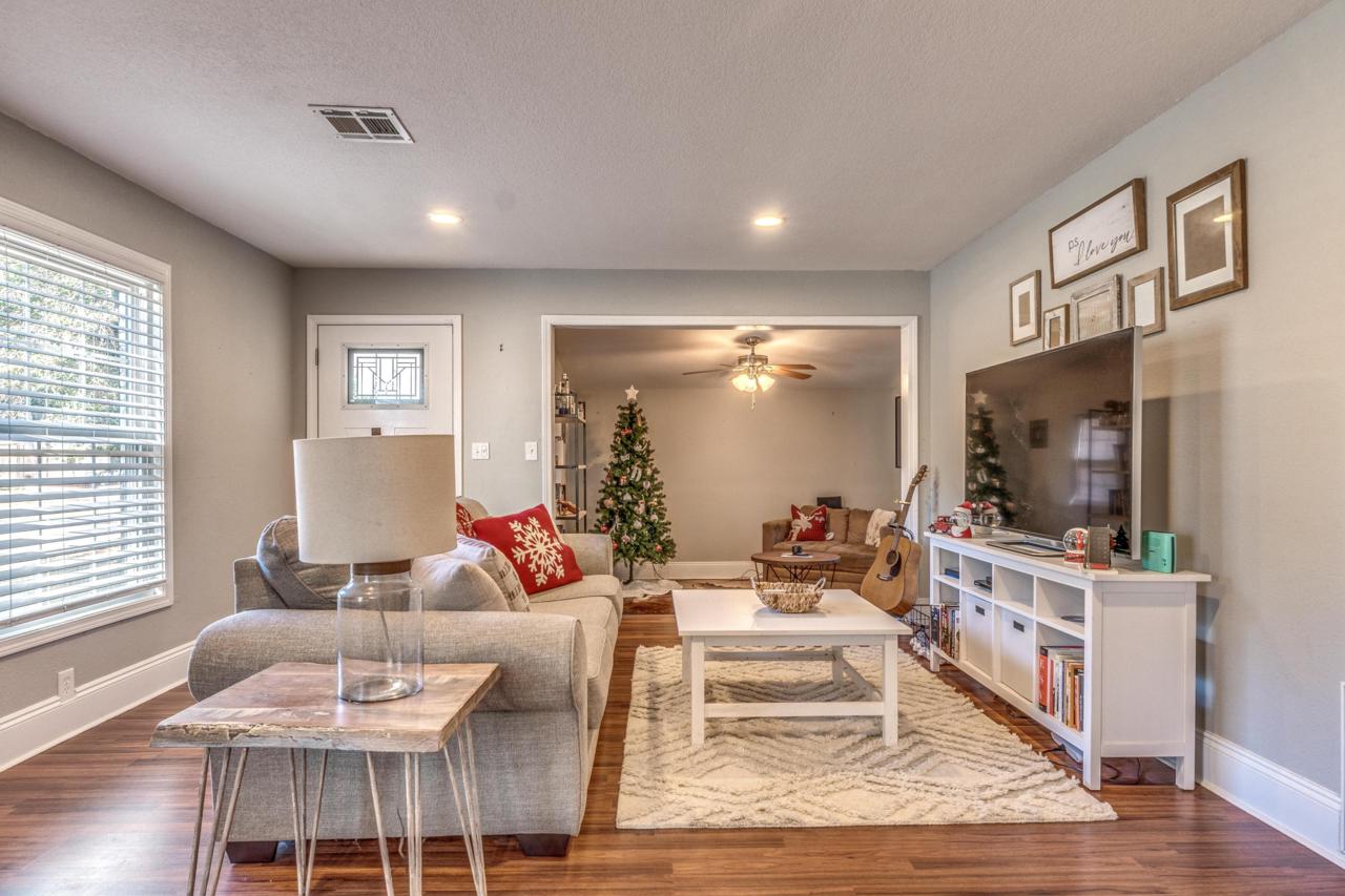 16 Azalea Drive - Photo 1