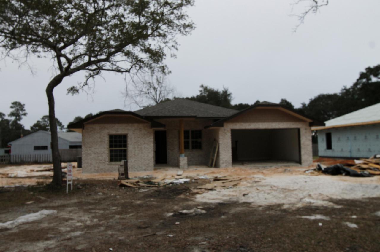 1003 Pineview Boulevard - Photo 1