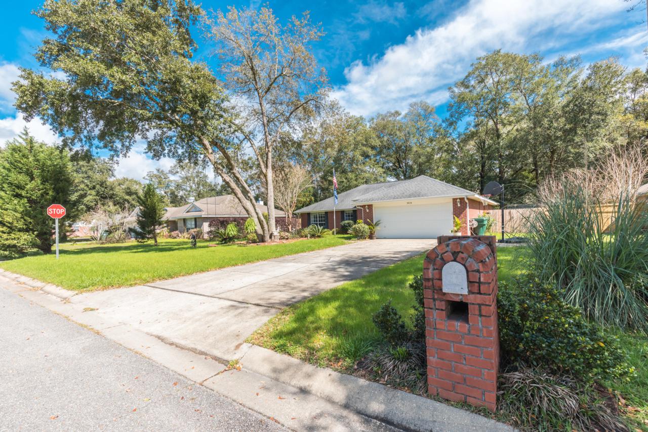 5216 Hawks Nest Drive - Photo 1