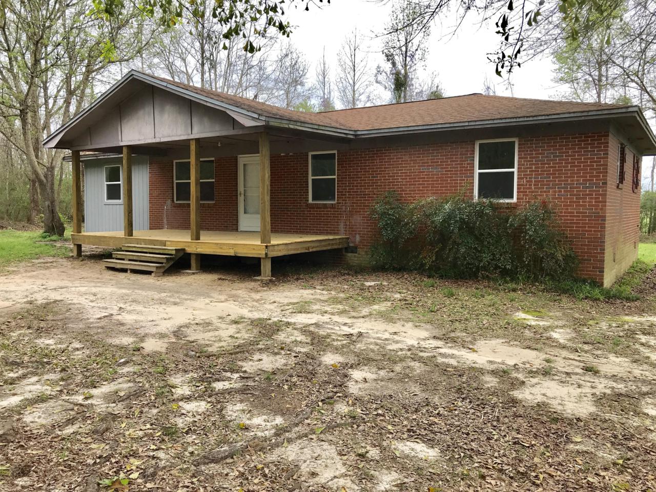 1099 Hwy 2 - Photo 1