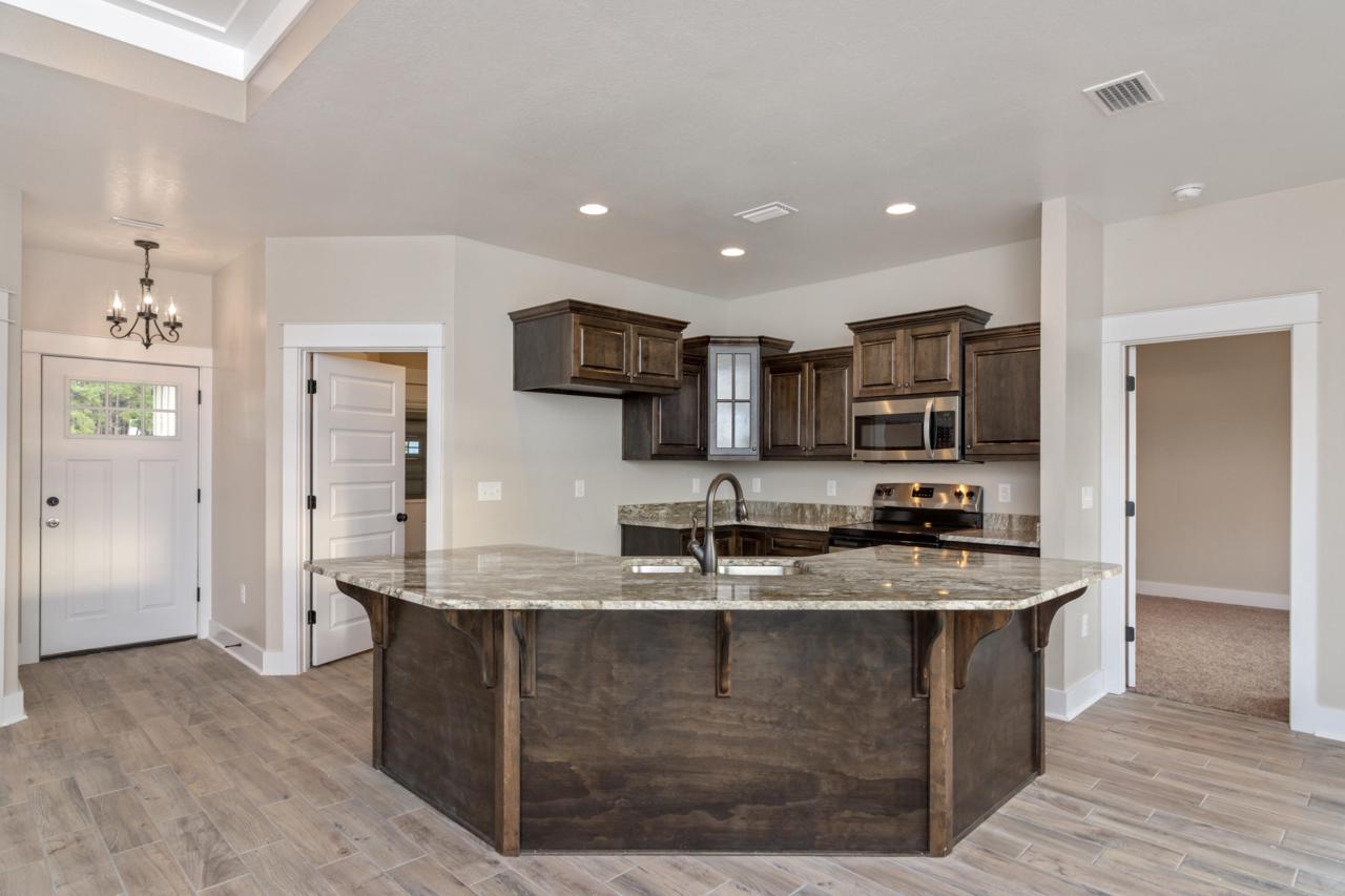 8193 Shooter Lane - Photo 1
