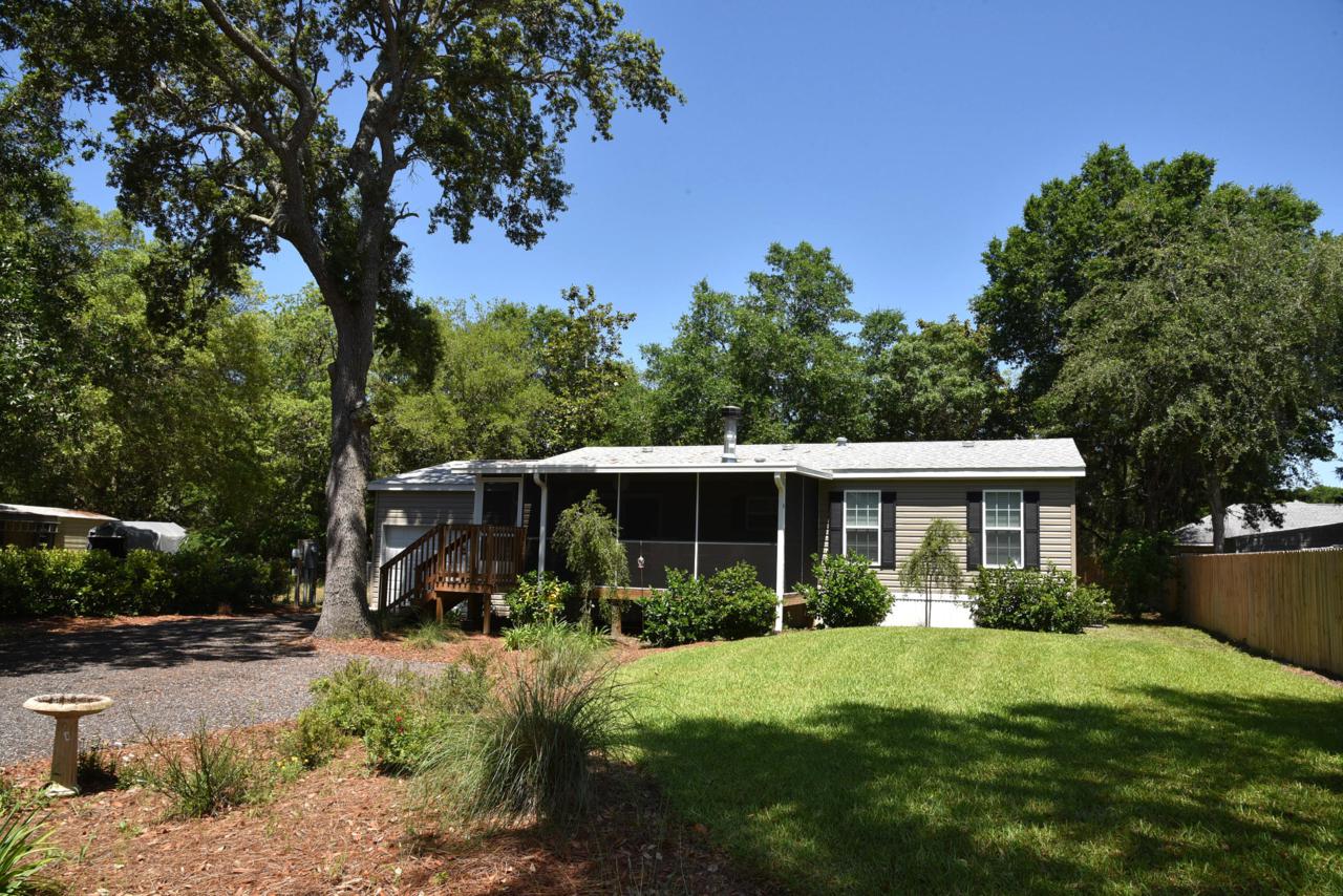 399 Persimmon Street - Photo 1