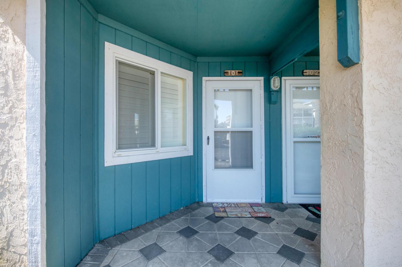 862 Scallop Court - Photo 1