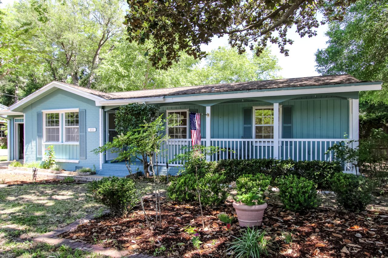 111 Boyce Drive - Photo 1