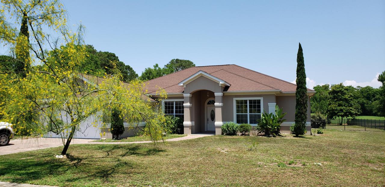 33 Country Club Drive - Photo 1