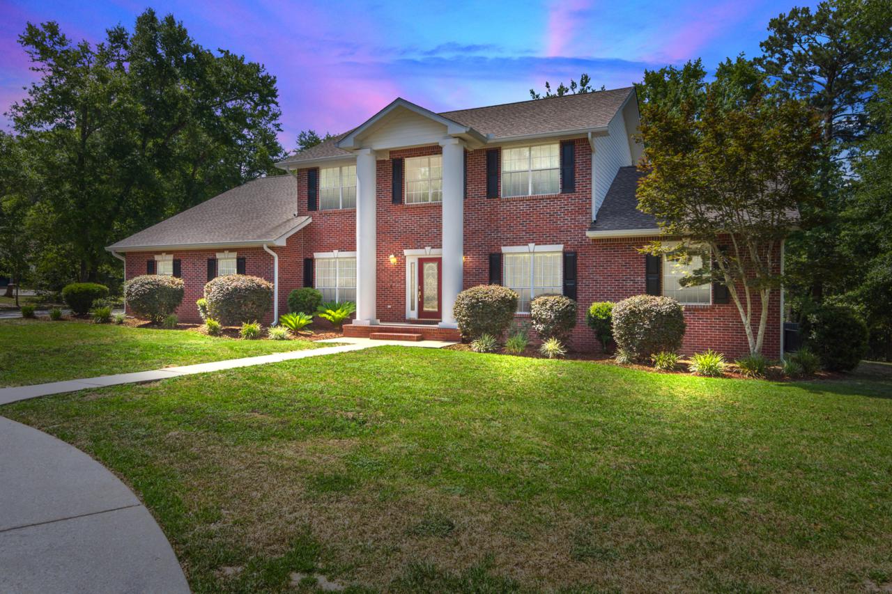 122 Old South Drive - Photo 1