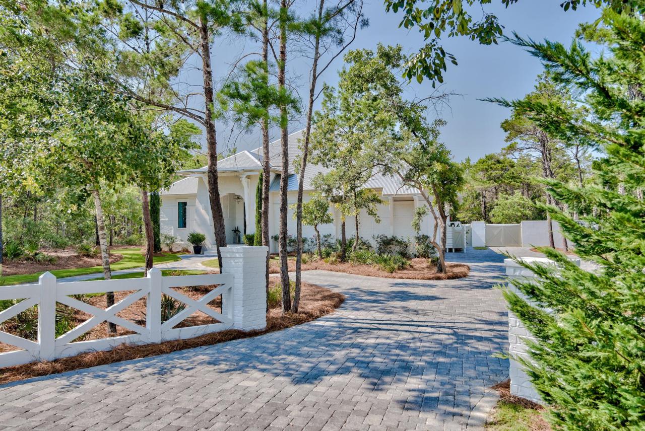 9 Surfside Drive - Photo 1