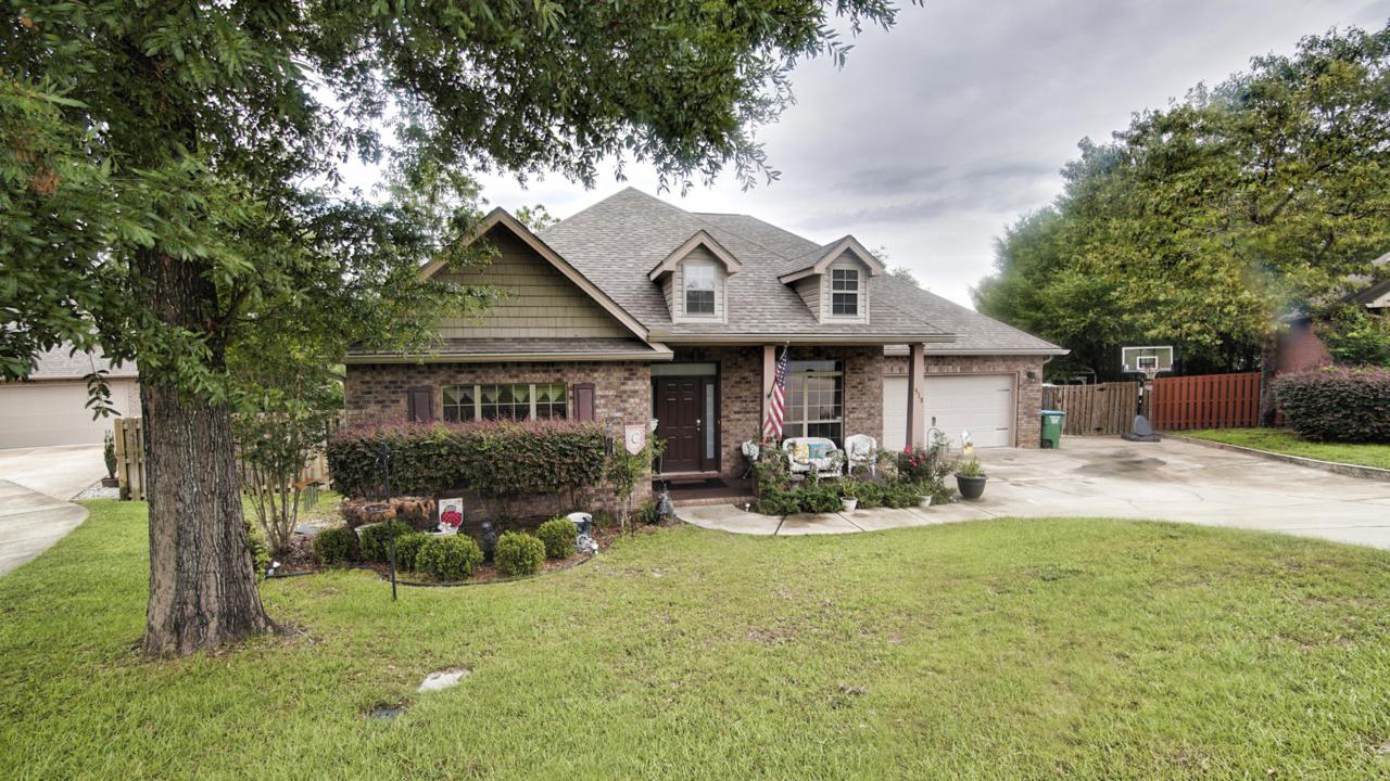 518 Pheasant Trail - Photo 1