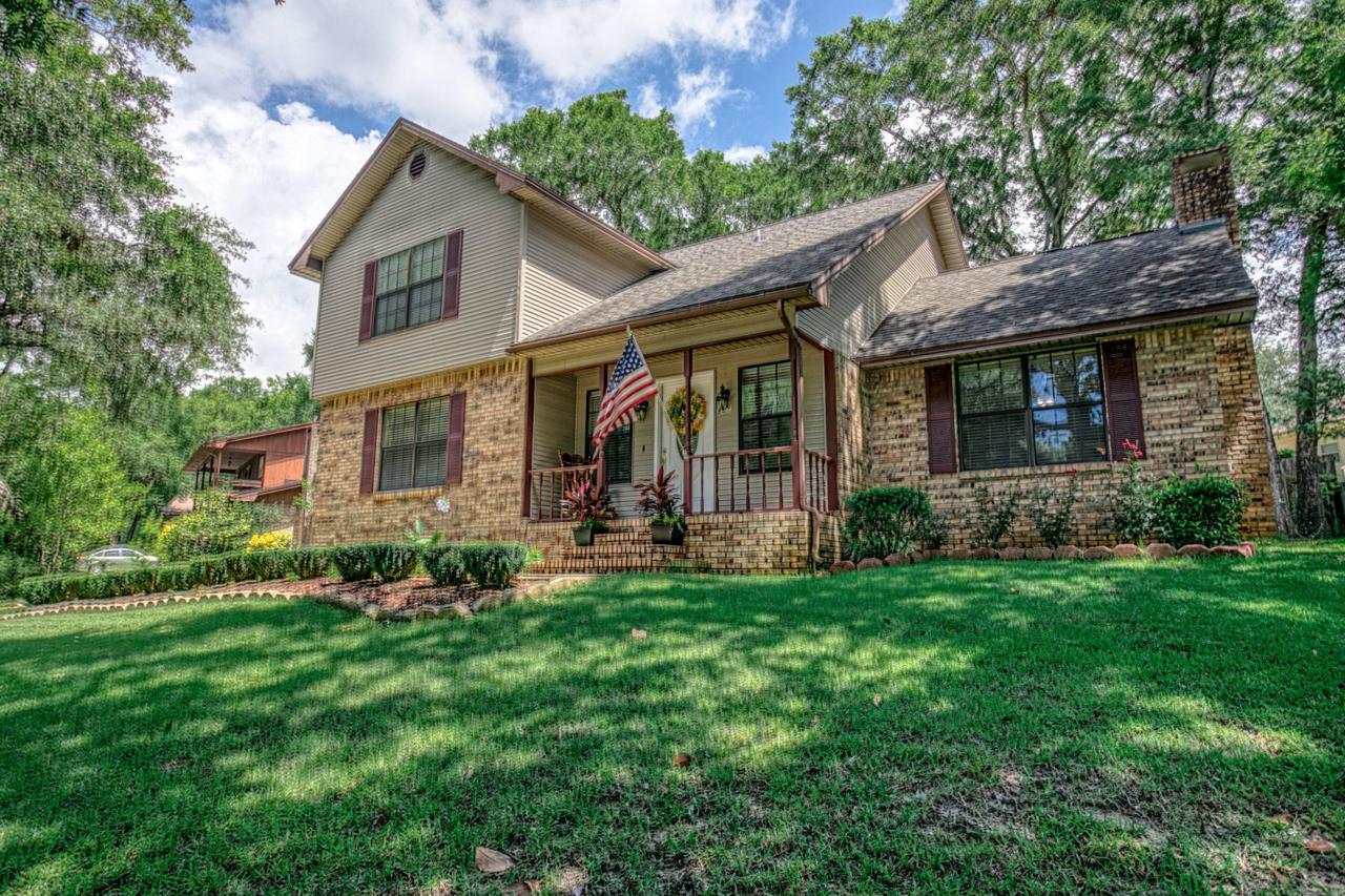 2419 Edgewater Drive - Photo 1