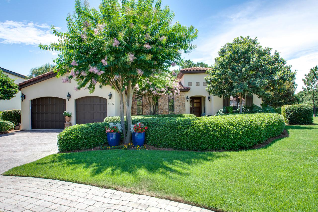 1637 San Marina Boulevard - Photo 1