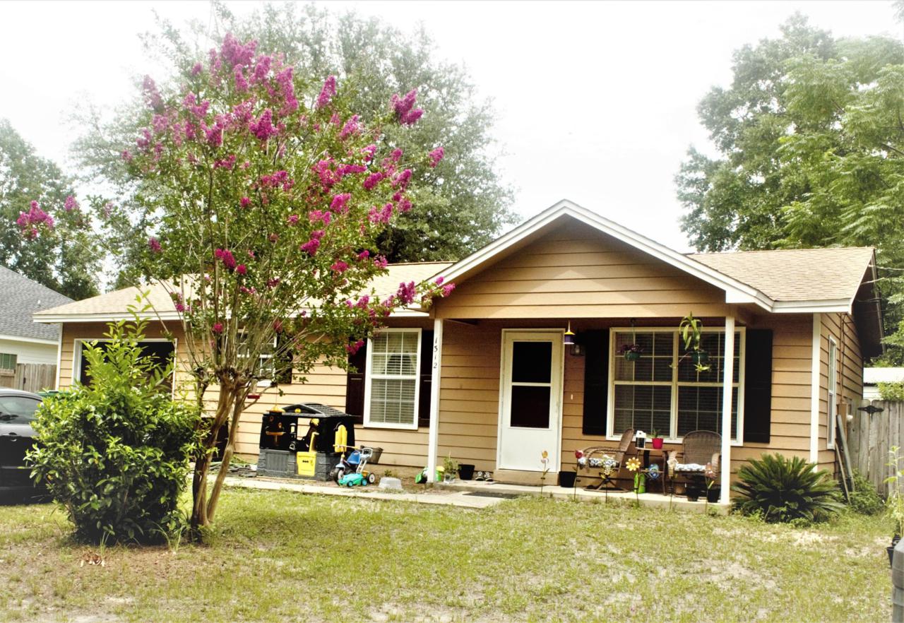 1312 Cedar Avenue - Photo 1