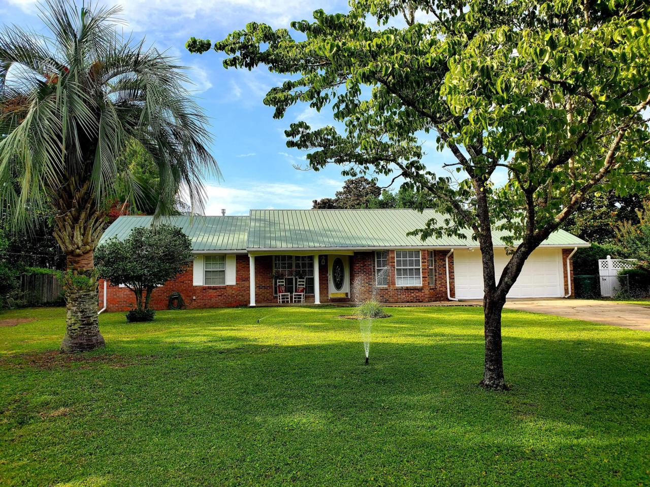 5 Walnut Avenue - Photo 1