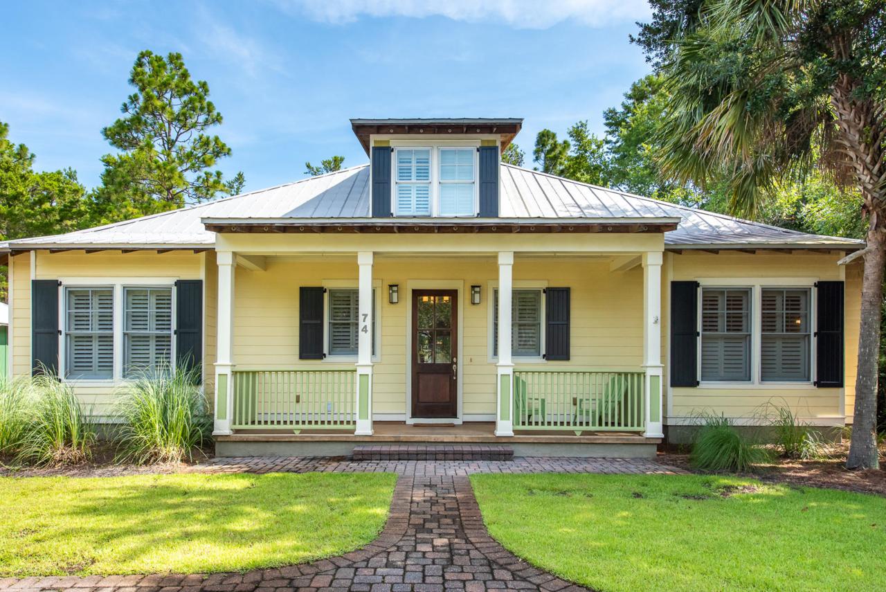 74 Chrysler Avenue - Photo 1