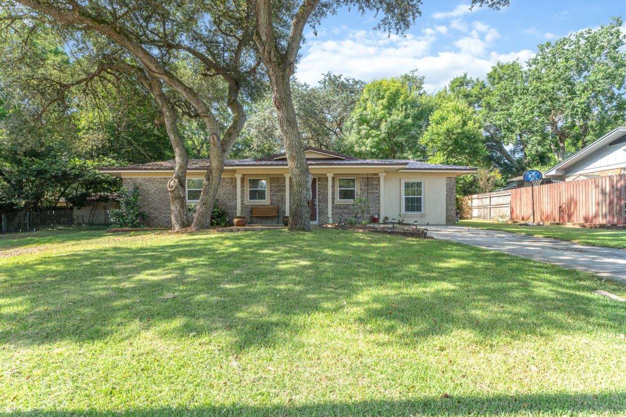 128 Boyce Drive - Photo 1