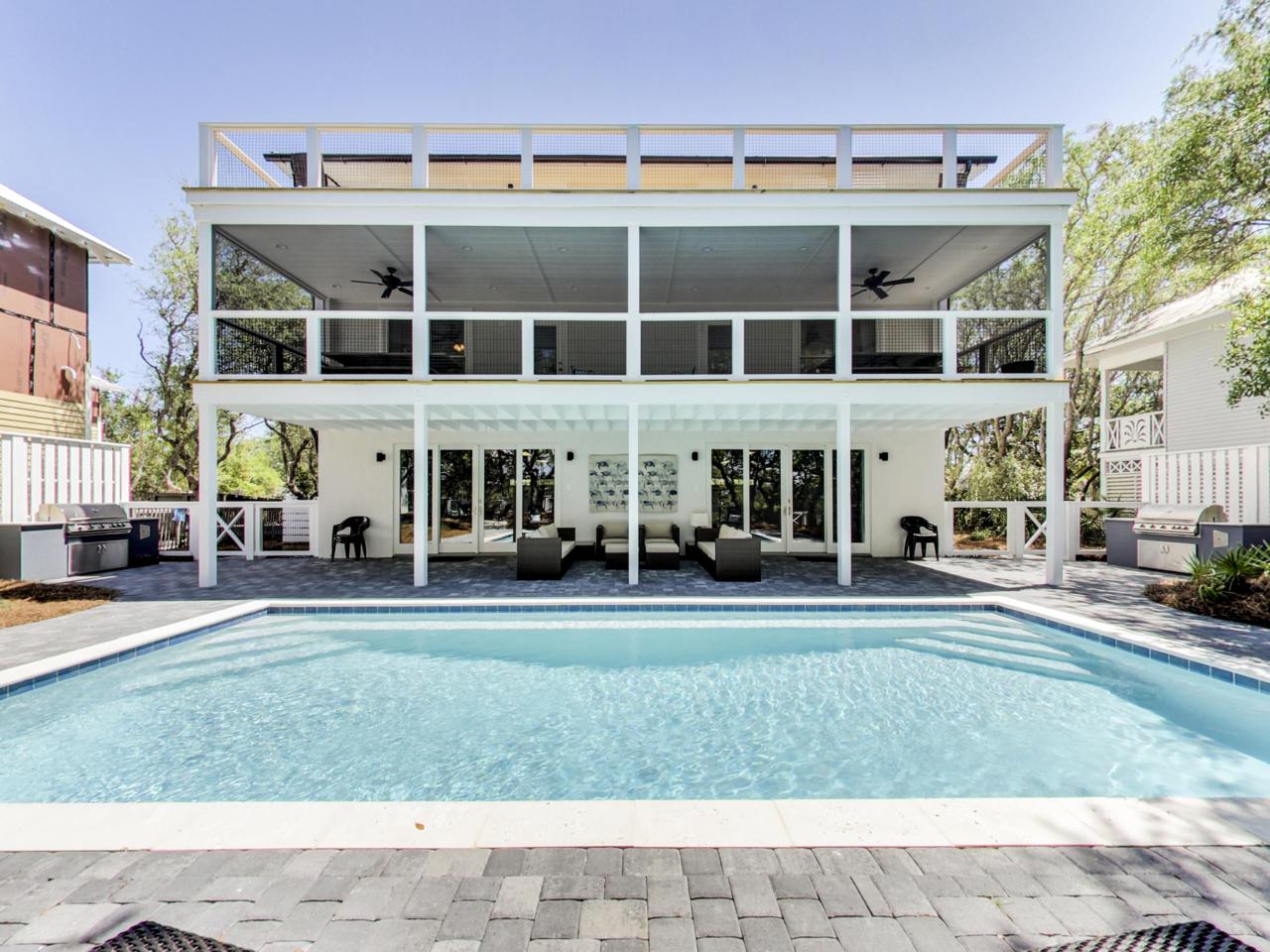 321 Pelican Circle - Photo 1