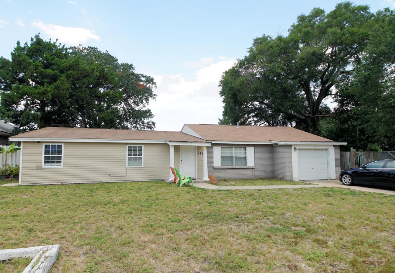 126 Chicago Avenue - Photo 1