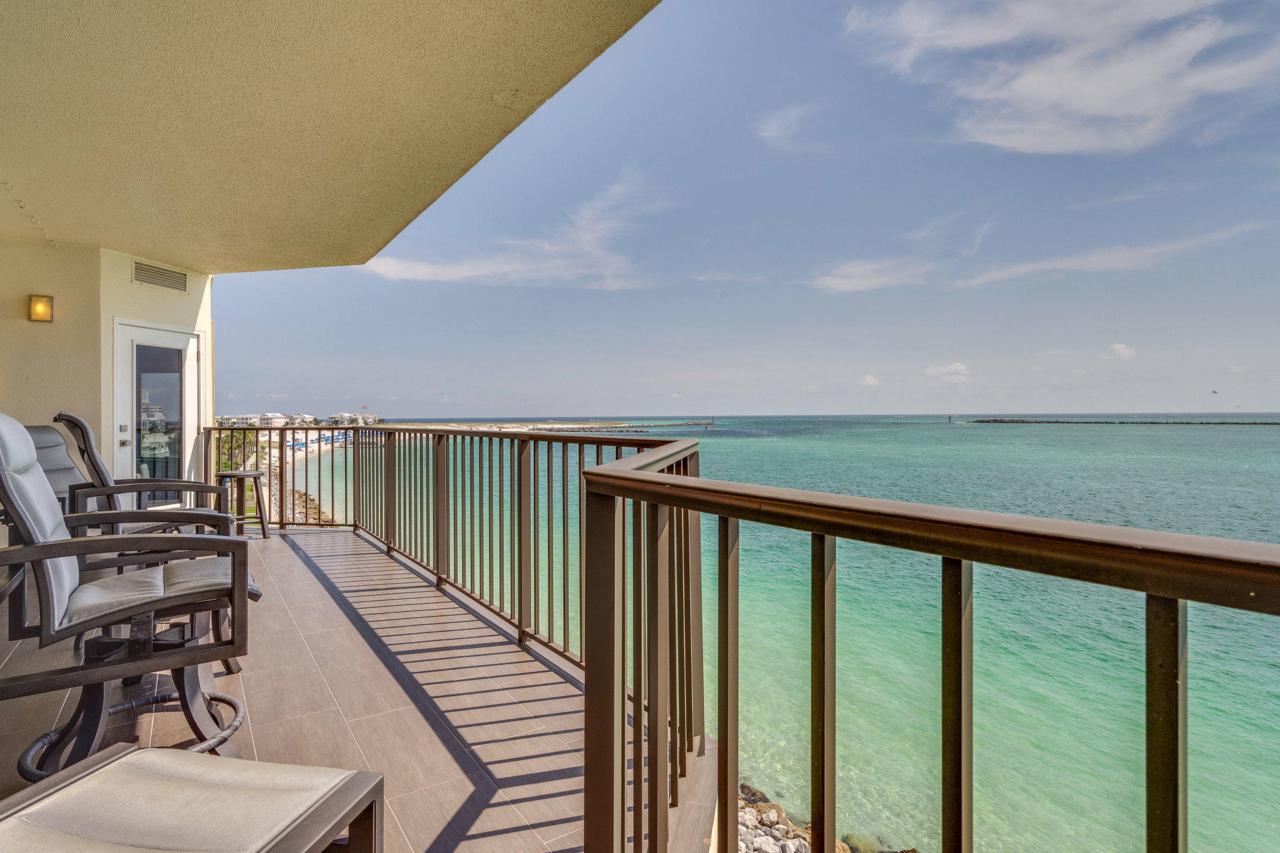 200 Gulf Shore Drive - Photo 1