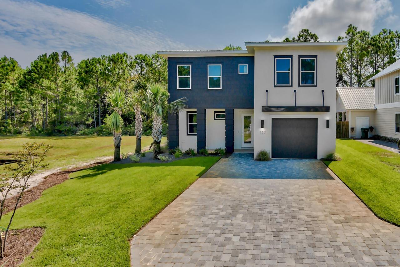 157 Lakeland Drive - Photo 1